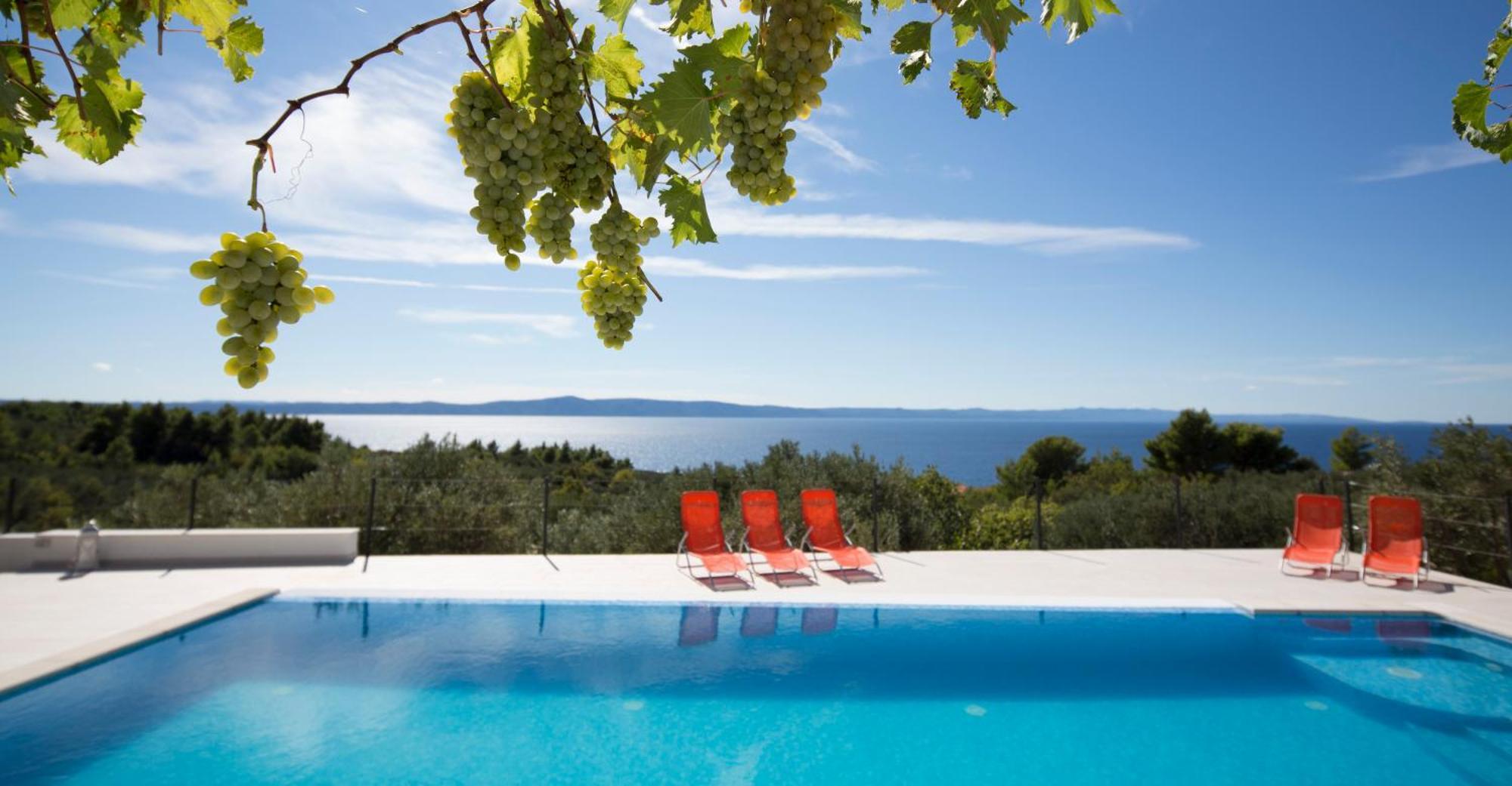 Apartmani Athina * Tucepi