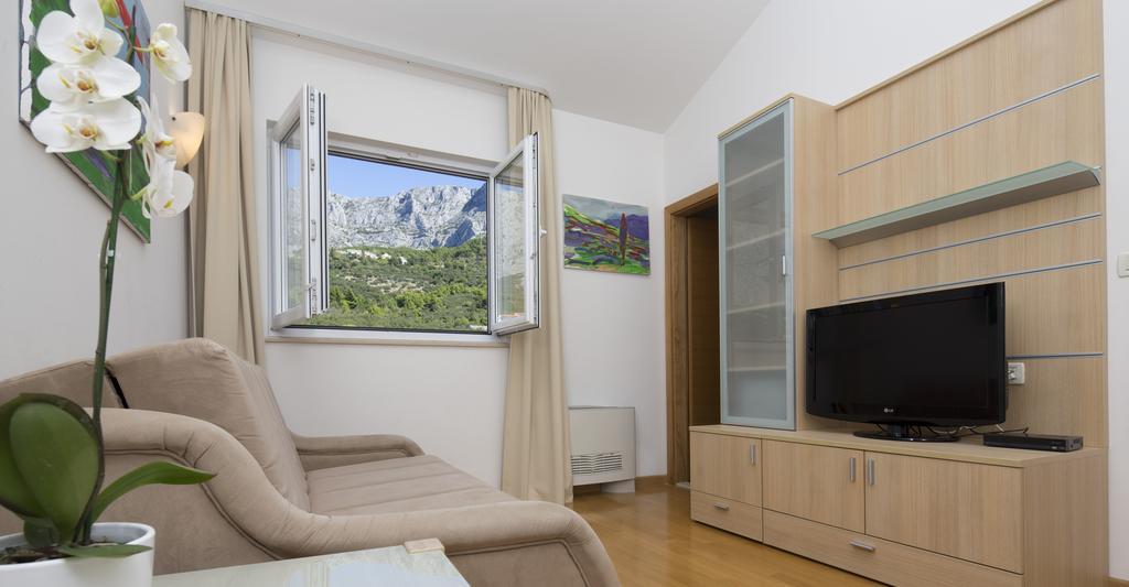 Apartmani Athina Tucepi