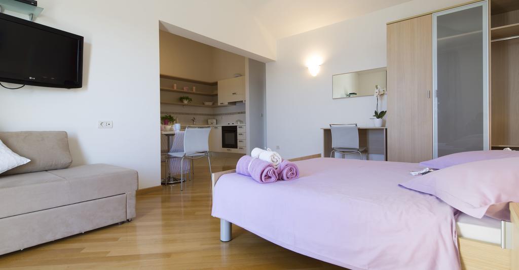 Apartment Apartmani Athina Tucepi
