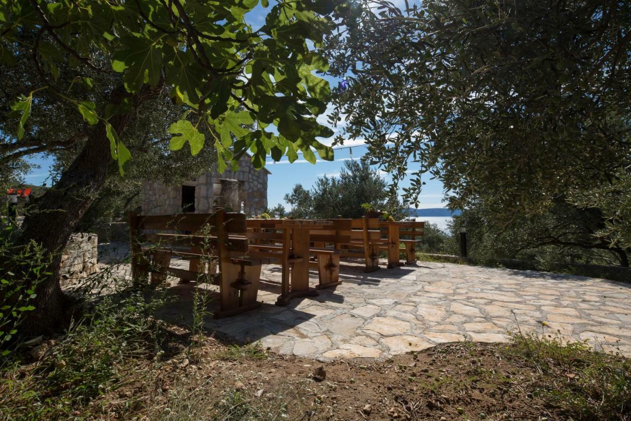 Apartmani Athina Tucepi